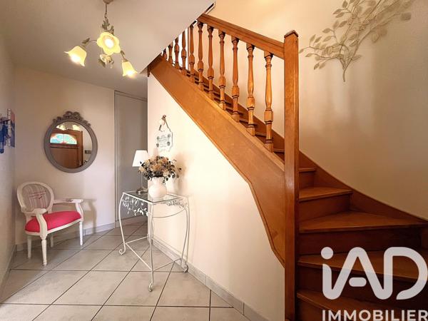 Maison à vendre 7 pièces 162 m² Saint-Arnoult-en-Yvelines