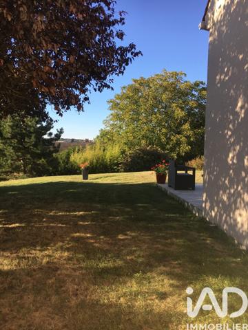 Maison à vendre 7 pièces 162 m² Saint-Arnoult-en-Yvelines