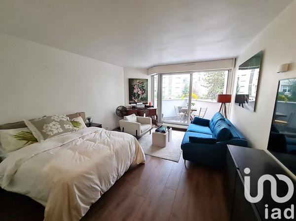 Studio 1 pièce de 38 m² à Paris (75016)