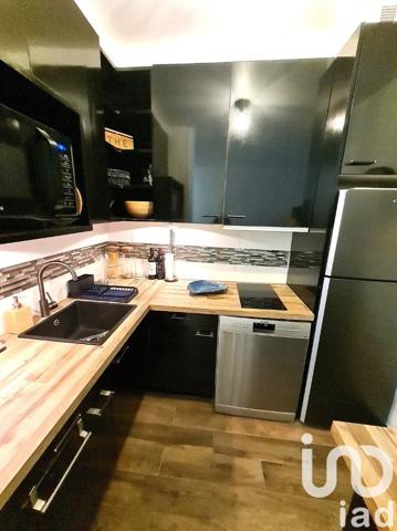 Studio 1 pièce de 38 m² à Paris (75016)