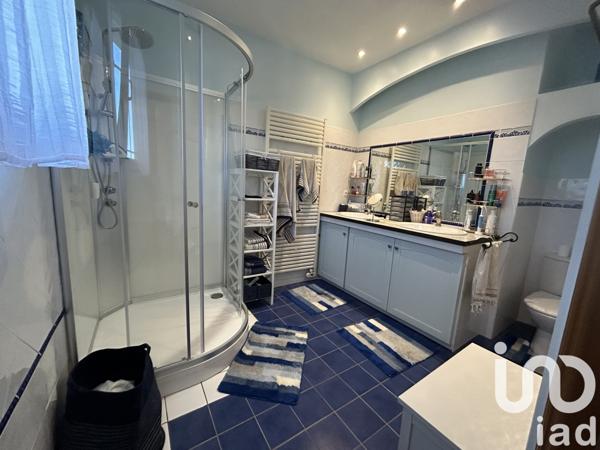 Maison à vendre 7 pièces 205 m² Montfrin