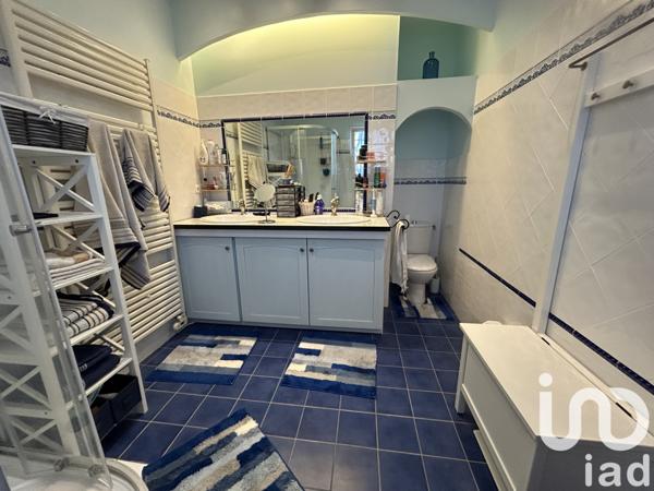 Maison à vendre 7 pièces 205 m² Montfrin