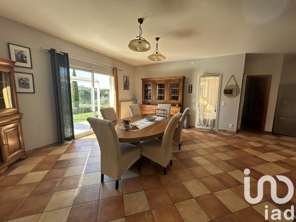 Maison à vendre 7 pièces 205 m² Montfrin