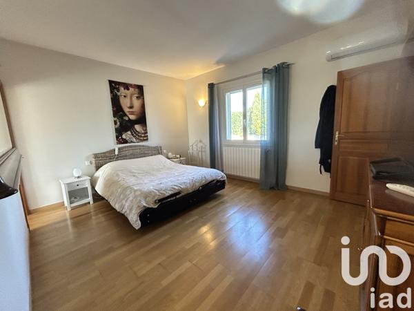 Maison à vendre 7 pièces 205 m² Montfrin