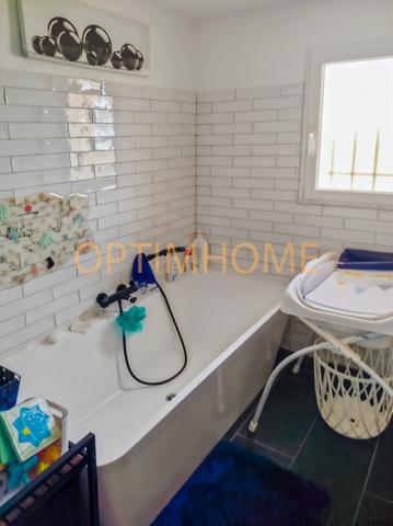 Maison à vendre 5 pièces PIGNANS (83)