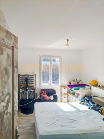 Maison à vendre 5 pièces PIGNANS (83)