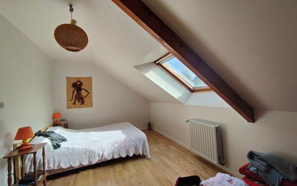 Maison à vendre    6 pièces • 143 m2 Goudelin