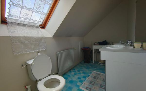 Maison à vendre    6 pièces • 143 m2 Goudelin