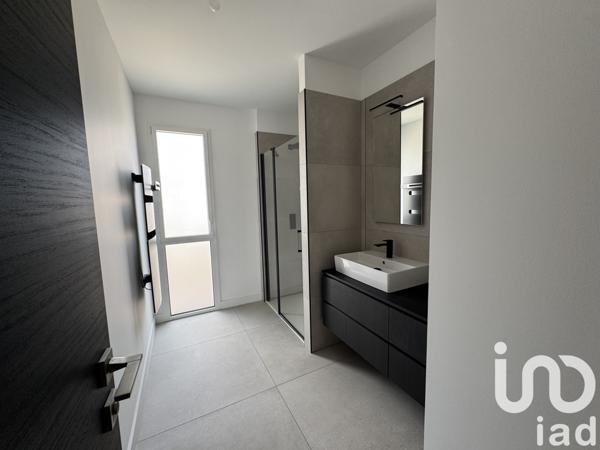 Appartement à vendre 3 pièces 90 m² Castries