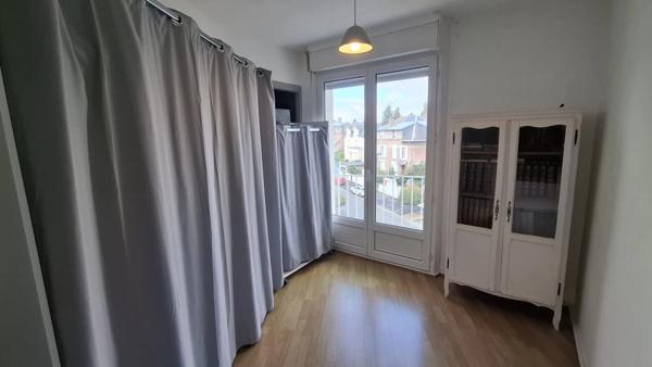 Appartement à vendre 5 pièces SAINT QUENTIN (02)
