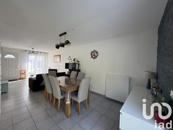 Maison à vendre 5 pièces 80 m² Saint-Étienne-du-Rouvray