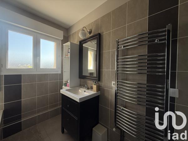 Maison à vendre 5 pièces 80 m² Saint-Étienne-du-Rouvray