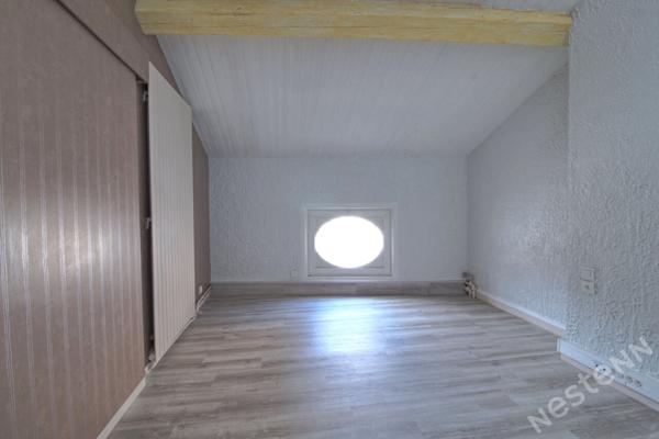 AGEN CENTRE HISTORIQUE - Immeuble de 315 m² avec cave, cour et terrasses.