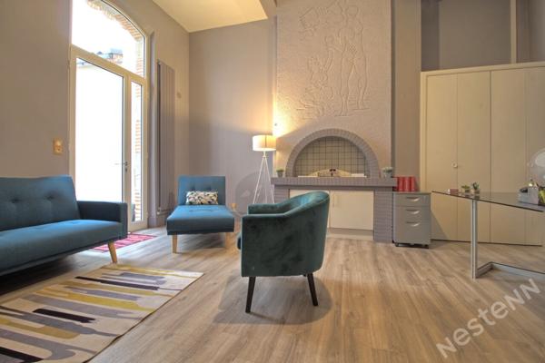 AGEN CENTRE HISTORIQUE - Immeuble de 315 m² avec cave, cour et terrasses.