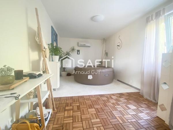 LOFT avec dépendances et beau terrain !