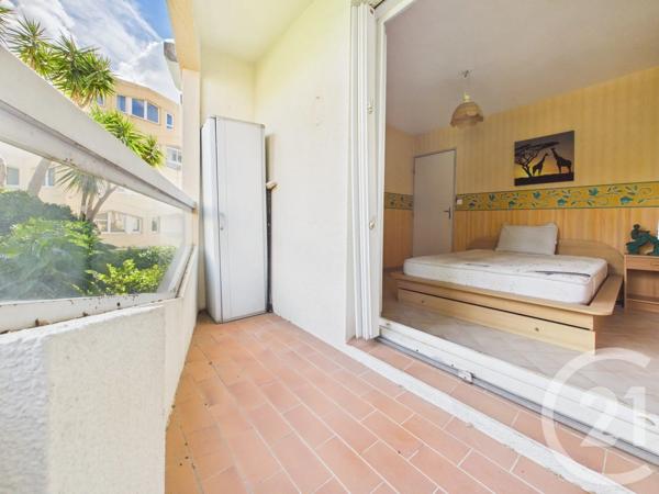 Appartement à vendre  3 pièces - 67,51 m 2   LA VALETTE DU VAR  - 83