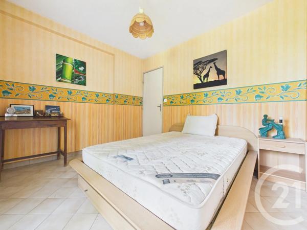 Appartement à vendre  3 pièces - 67,51 m 2   LA VALETTE DU VAR  - 83