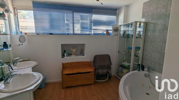 Immeuble à vendre 462 m² Apt