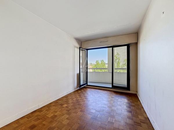 Paris 18?  Rue Vauvenargues | 4 pièces avec balcon, parking et gardien