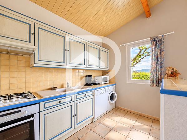 Bastide 18 pièces 345 m2