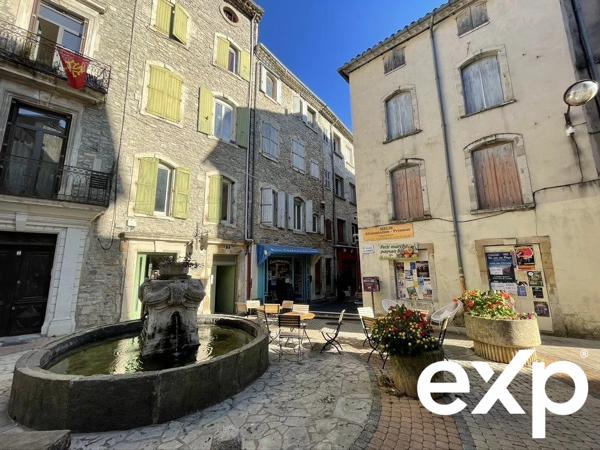 Immeuble centre village