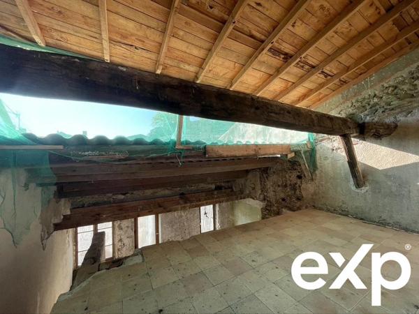 Immeuble centre village