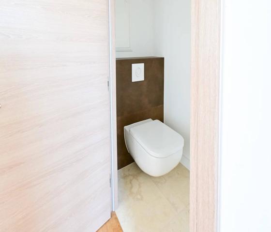 28 avenue de la République, Saint-Palais-sur-Mer – Appartement rénové, vue dégagée sur la place, plage à pied