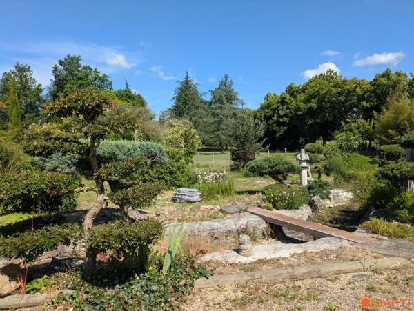 Propriété de charme sur près de 2 hectares