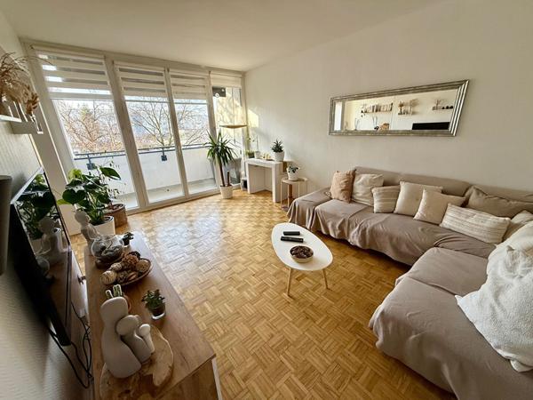 À vendre : Appartement lumineux de 4 pièces au coeur des Clayes sous Bois !