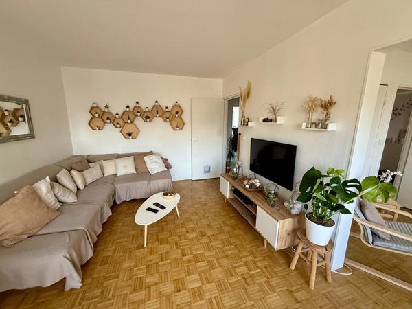 À vendre : Appartement lumineux de 4 pièces au coeur des Clayes sous Bois !