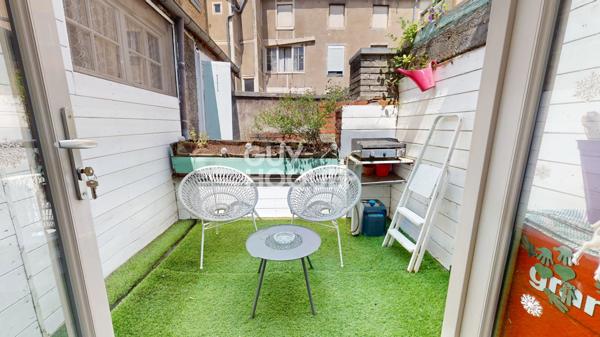 Maison de ville 97 m2 centre ville