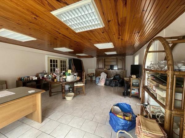 Agréable maison sur son terrain arboré