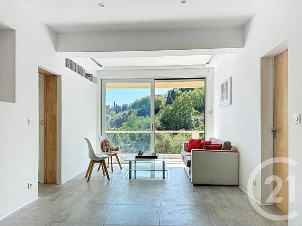 Maison à vendre  6 pièces - 174 m 2   MOUGINS  - 06