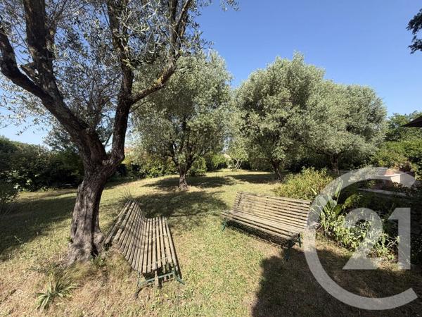 Maison à vendre  8 pièces - 253 m 2   MOUANS SARTOUX  - 06
