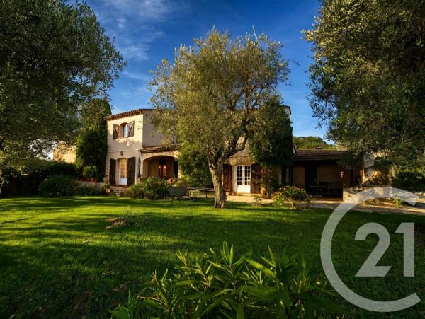 Maison à vendre  8 pièces - 253 m 2   MOUANS SARTOUX  - 06