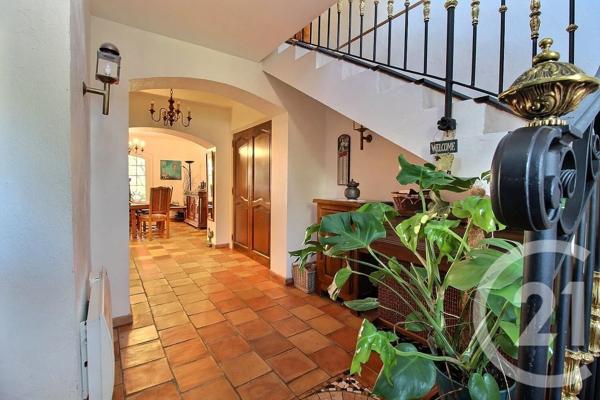 Maison à vendre  8 pièces - 253 m 2   MOUANS SARTOUX  - 06