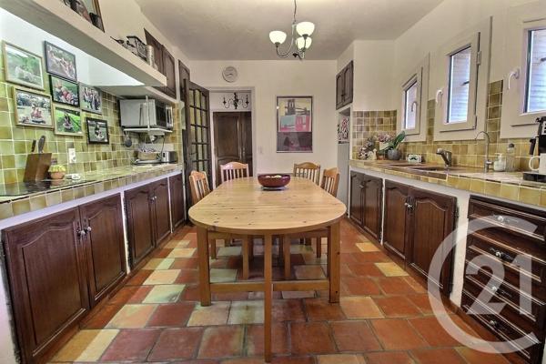 Maison à vendre  8 pièces - 253 m 2   MOUANS SARTOUX  - 06