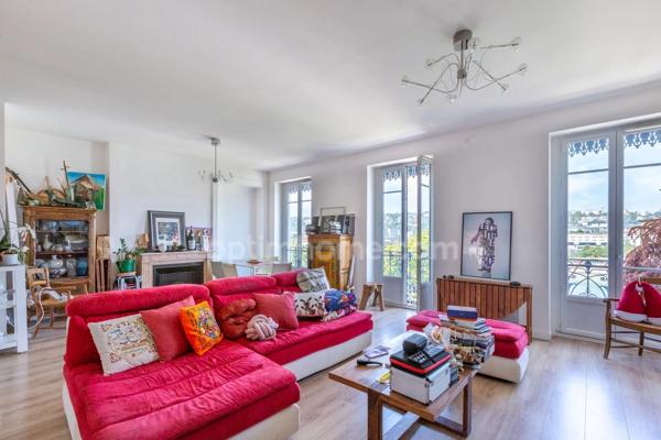 Lyon 7ᵉ – Duplex haussmannien avec vue panoramique