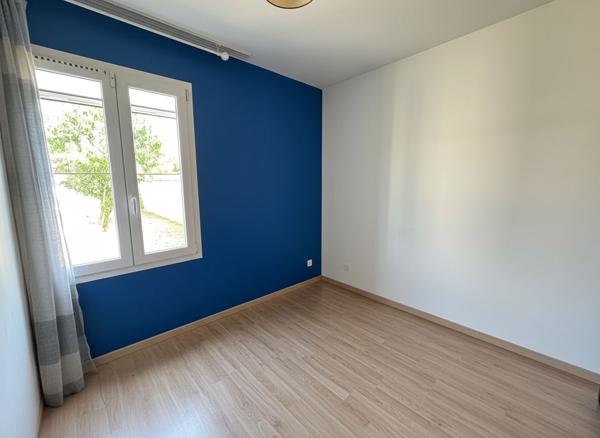 Maison de plain-pied avec garage , Confort et fonctionnalité