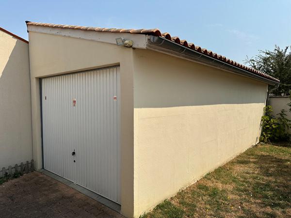 Maison de plain-pied avec garage , Confort et fonctionnalité