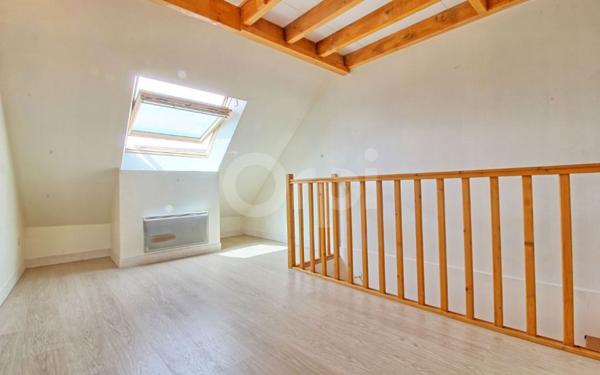Appartement à louer    2 pièces • 18 m2 Pont-Sainte-Maxence