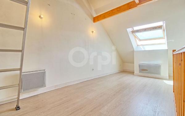 Appartement à louer    2 pièces • 18 m2 Pont-Sainte-Maxence