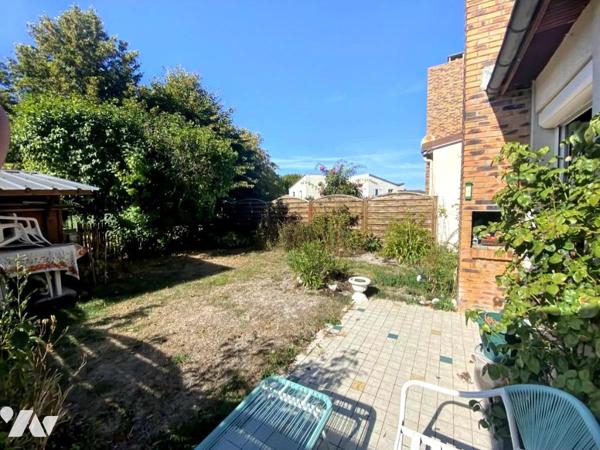 PAVILLON AVEC JARDIN ET GARAGE / CALME