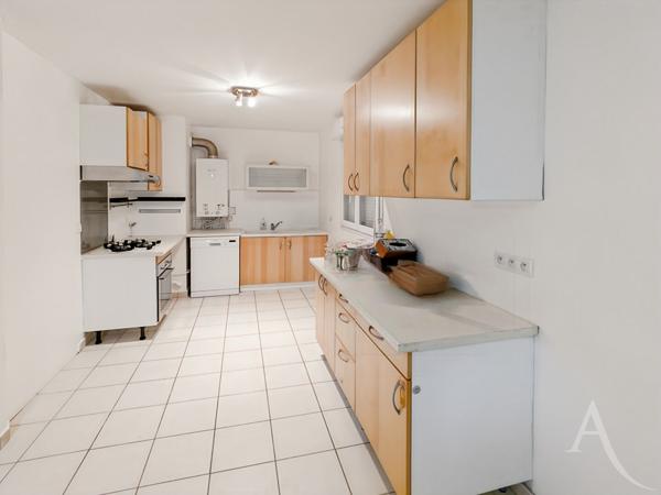 Appartement Ballainvilliers 3 pièce(s) 64.19 m2