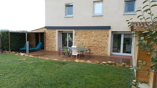 Maison Arnas 4 pièces 114 m2, jardin, parkings