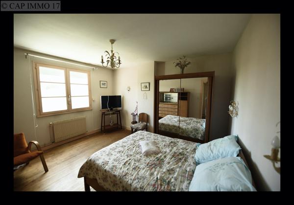 Maison de 154 m² en vente à LA ROCHELLE