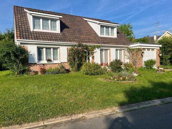 Maison 6 Pièces 136 m2 , 150 m2 utile 4 Chambres Emplacement Prémium.