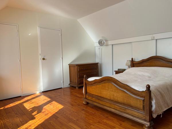 Maison 6 Pièces 136 m2 , 150 m2 utile 4 Chambres Emplacement Prémium.