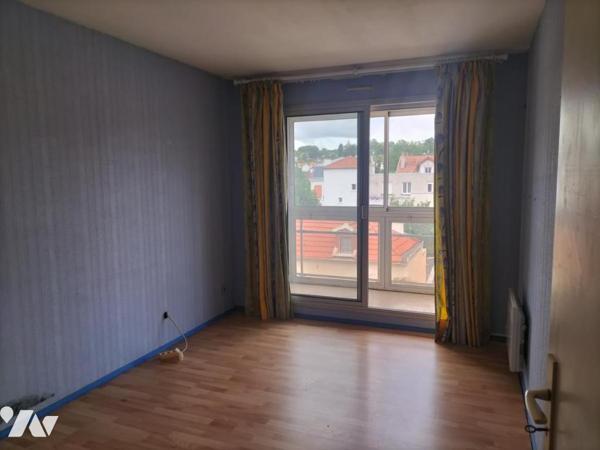 Sur la commune de LE RAINCY (SEINE SAINT DENIS) appartement de 4PP