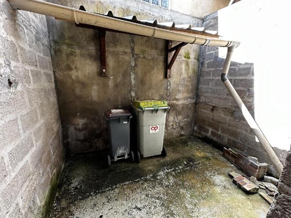 Maison à vendre à Saint-Julien-du-Sault dans l'Yonne (89330), ref : 2400029